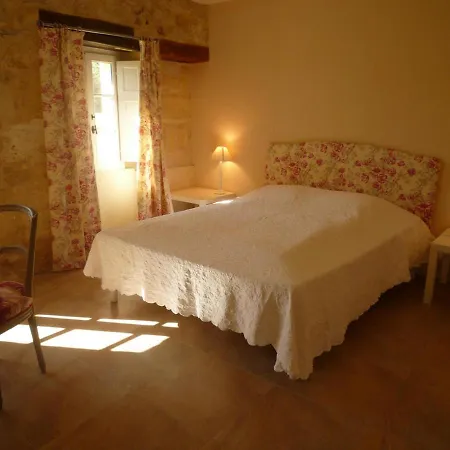Pompignac, 5 Pièces, 8 Personnes - Fr-1-440-320 Hébergement de vacances Pompignac